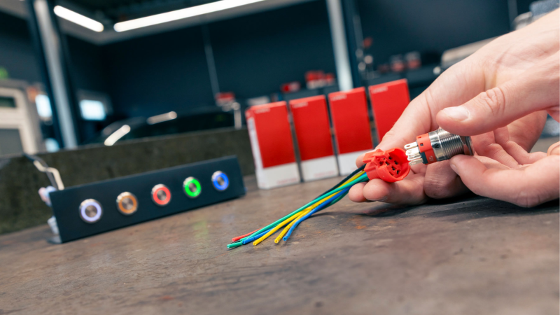   Robuste Druckschalter mit LED-Beleuchtung