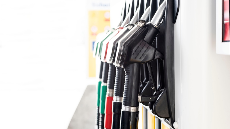 Spritpreise: Diesel wieder teurer als Super