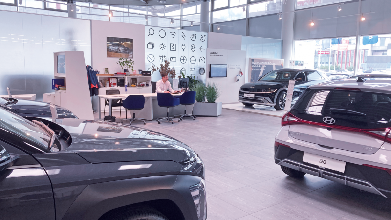 Alles anders: Job, Autos und Kunden