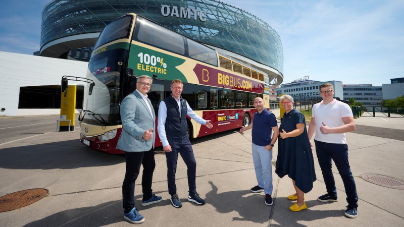 ÖAMTC stattet Wiener Sightseeing-Busse mit Ladeinfrastruktur aus
