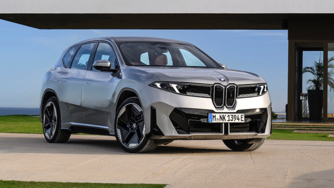 BMW präsentiert den neuen BMW iX3!