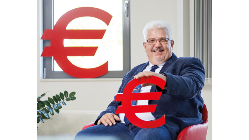 BINDUNG AN AUTOHAUS UND WEKSTÄTTE