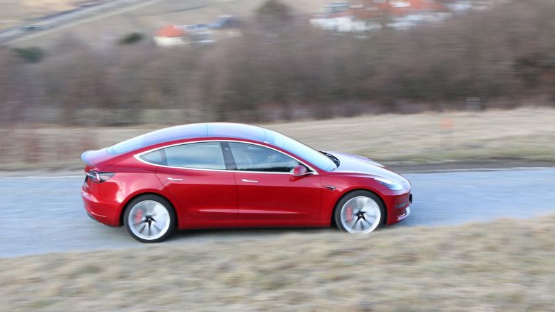 Tesla Model 3 Standard Plus