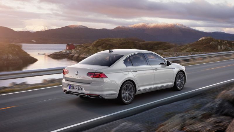 VW Passat GTE