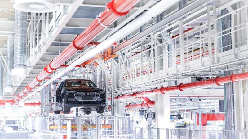 Die deutsche Autobranche investiert massiv