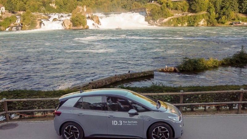 Vo Zwickau bis ge Schaffhausen is er gloufa