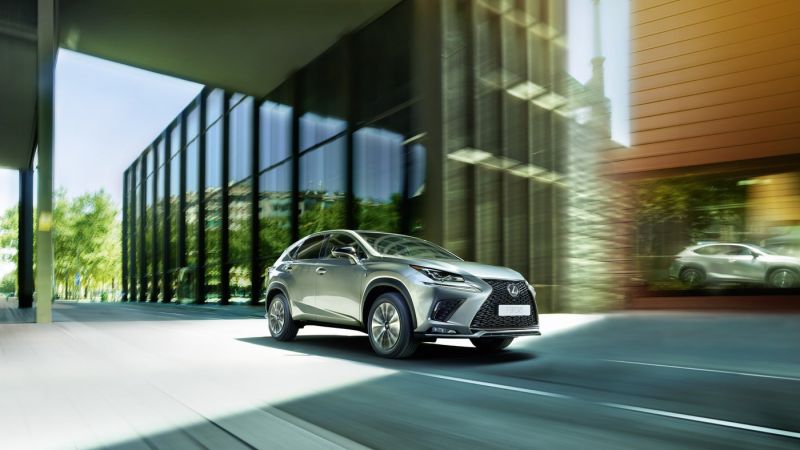 Lexus NX 300h FWD / AWD