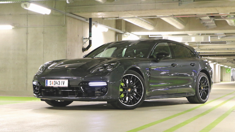 Porsche Panamera Sport Turismo 4 E-Hybrid im Test