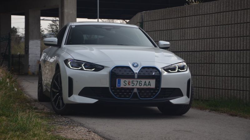 BMW i4 eDrive40