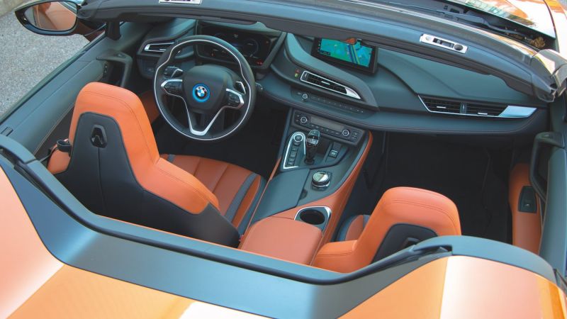 BMW i8 Roadster