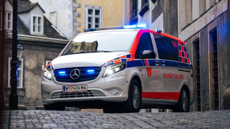 E-Notarztwagen in Wien unterwegs