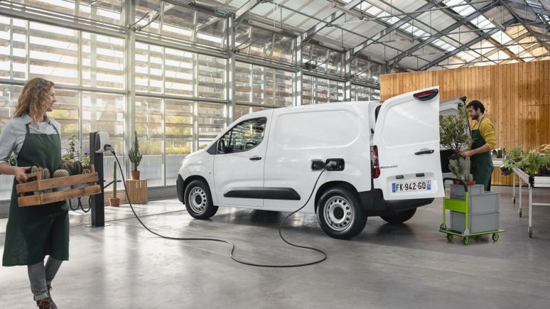 Berlingo-Kastenwagen bald als Stromer