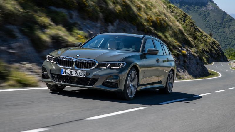BMW 330e Touring