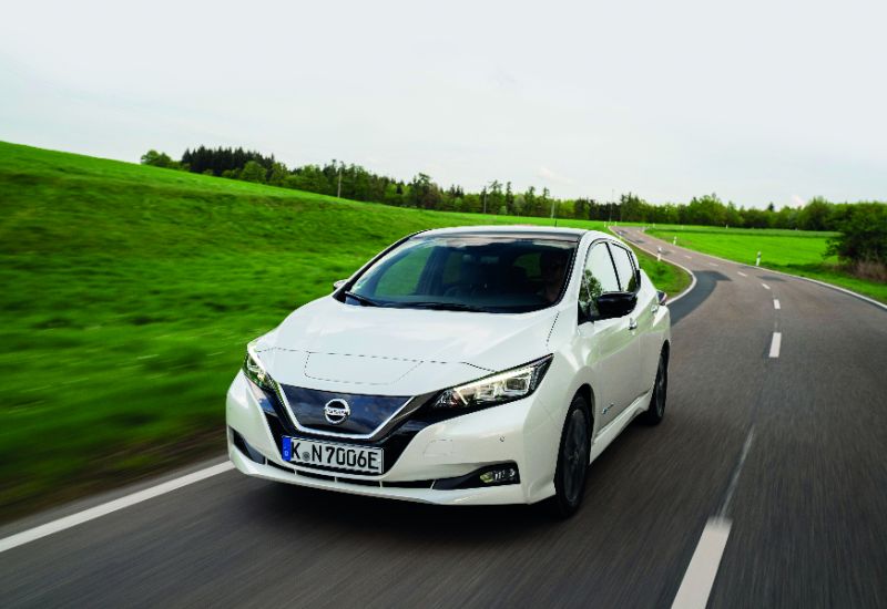  Nissan Leaf 62 kWh: Weit fahren, lang laden