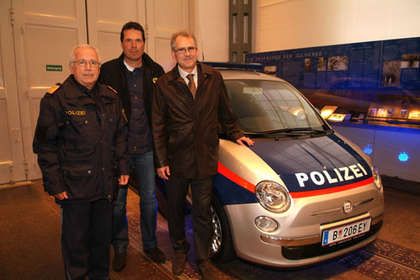  Polizei unter Strom