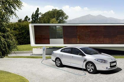  Renault startet mit E-Autos Mitte 2011
