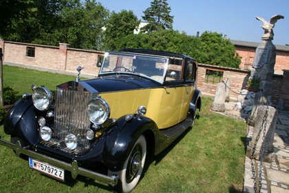  Autoklinik Großhofen: Museums- und Werkstatteröffnung