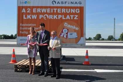  Schlafen an der Autobahn