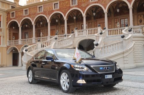  Hoflieferant in Monaco