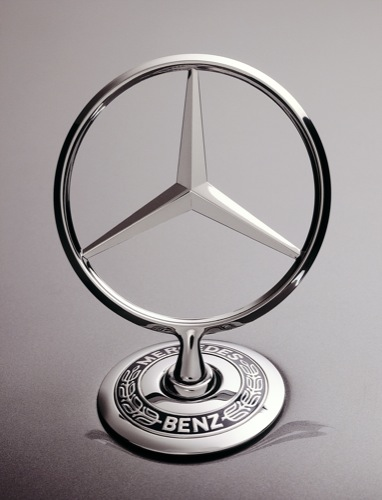  Mercedes ganz oben am Stockerl