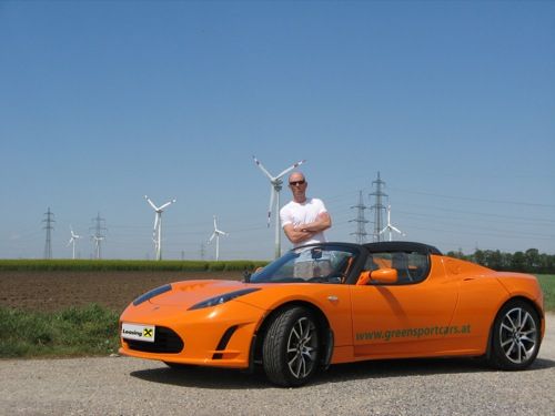  Raiffeisen-Leasing unterstützt Elektro-Mobilität