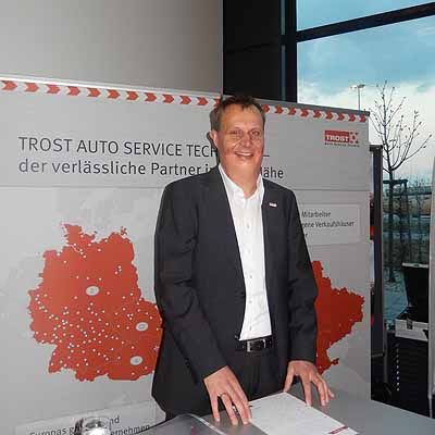  Trost: Neuer Country Manager