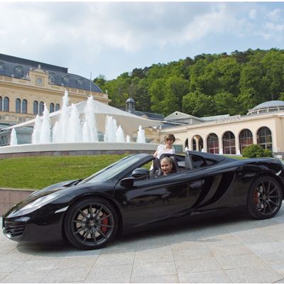  Autoschauen in der kaiserlichen Kurstadt