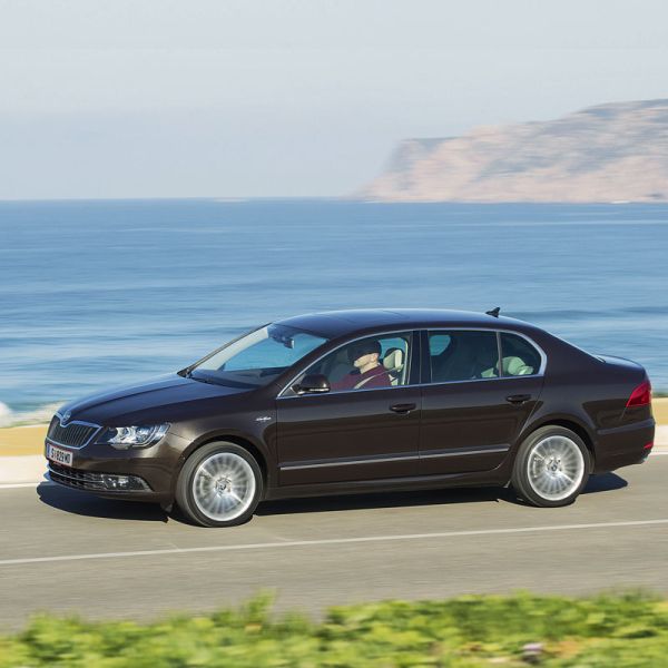  Mehr Business im Skoda Superb