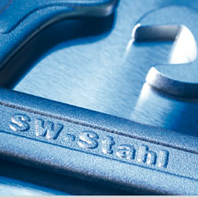  SW-Stahl stellt ein