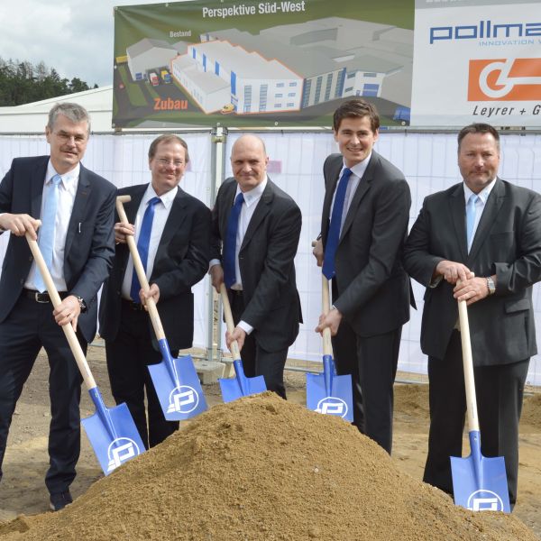  Spatenstich bei Pollmann