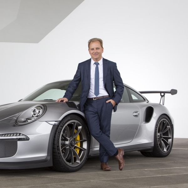  Digitalisierungs-Experte wechselt zu Porsche