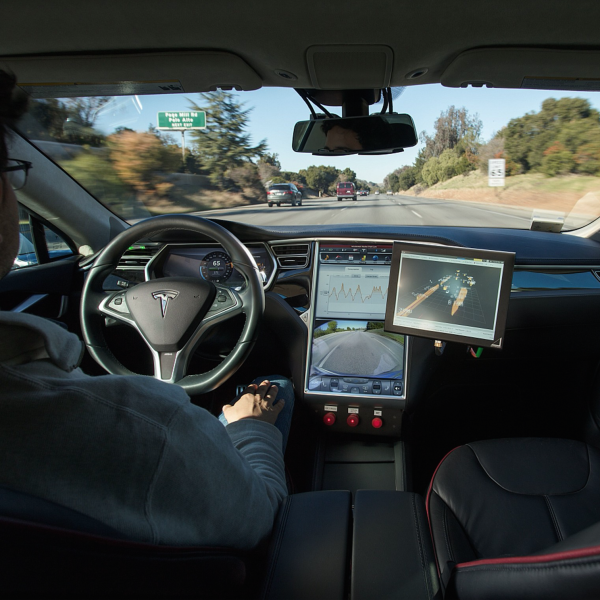  Grünes Licht für Tests selbstfahrender Autos 