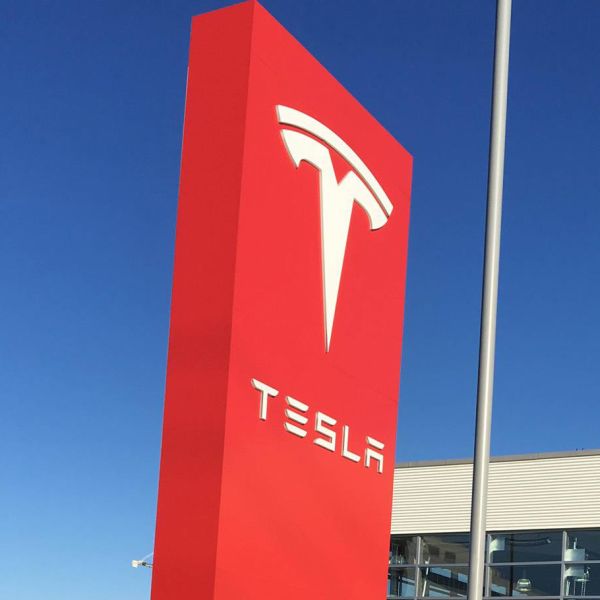  Tesla möchte SolarCity kaufen