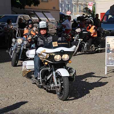  Erfolgreiche Charity-Tour
