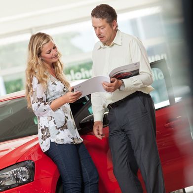  Autokauf: Was Frauen denken