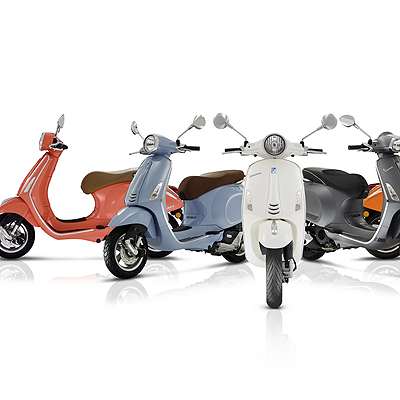  Viele, viele bunte Vespas