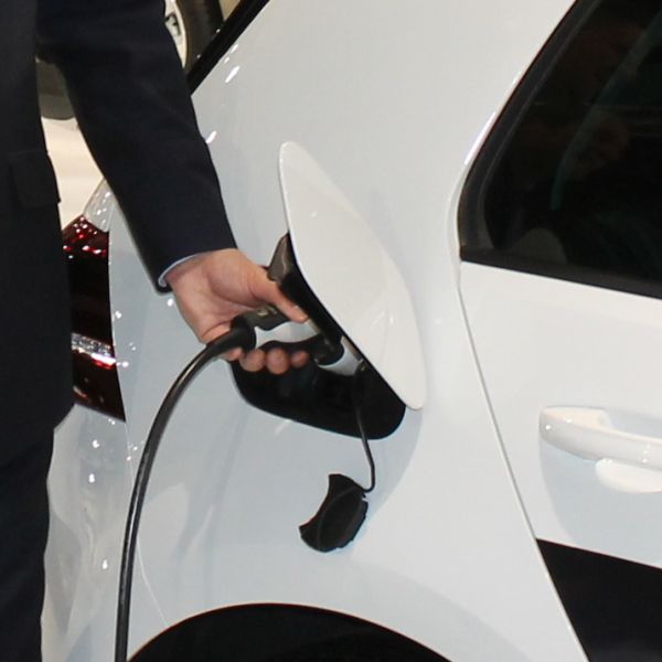  Wo E-Autos gratis parken