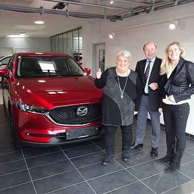  Austropop-Urgestein fährt auf Mazda ab