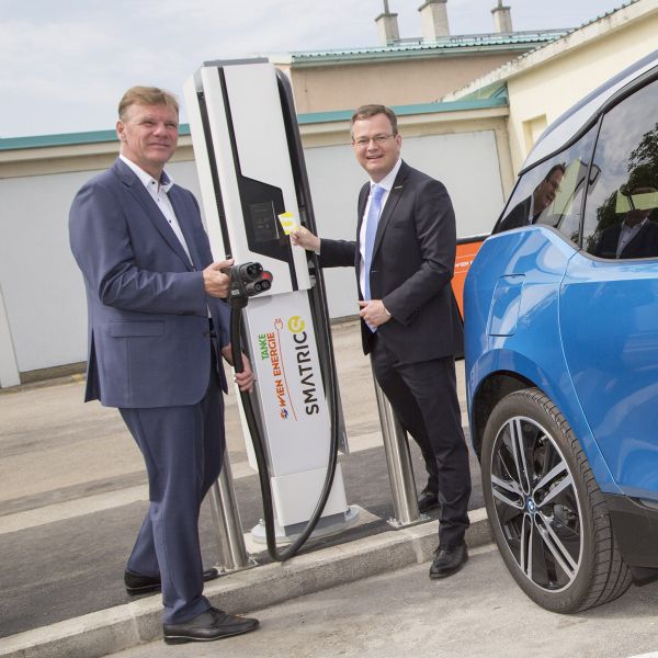  Laden mit bis zu 350 kW