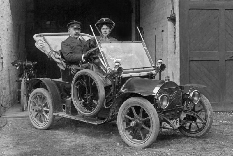  120-jähriges Automobil-Jubiläum ante portas