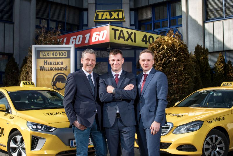  Taxi 40100 mit neuem Führungstrio