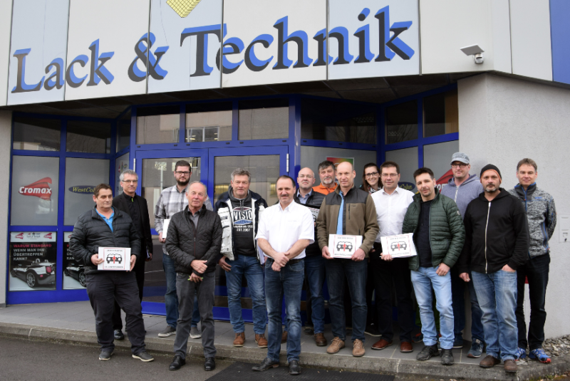  Dellenteam: Finger weg von orangen Kabeln!