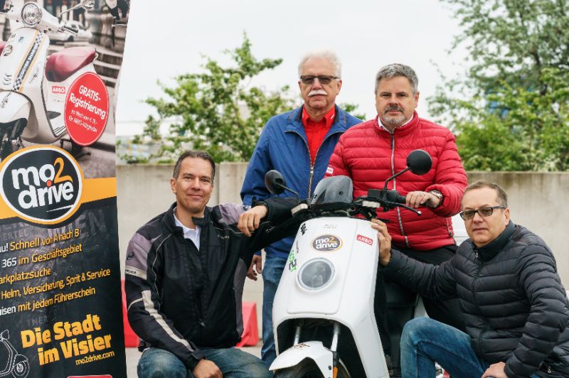 ARBÖ springt auf Scooter auf