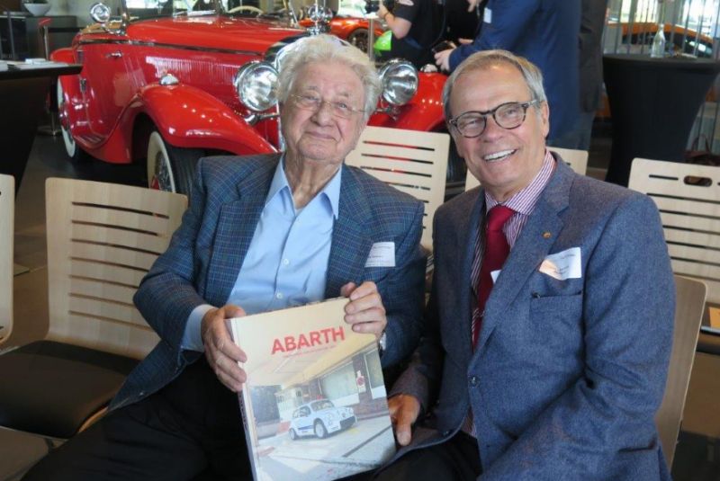  Oldtimer-Ikone mit Buchpreis geehrt