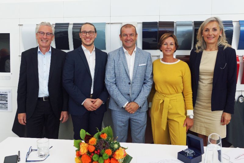  Erfolgsprojekt in die Zukunft führen