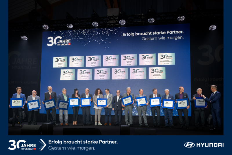  Hyundai ehrte Händlerpartner