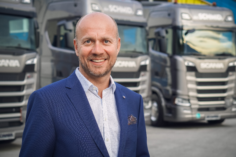  Scania: Techler folgt Streit