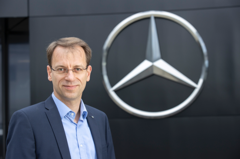  Mercedes-Importeur braucht neuen Chef