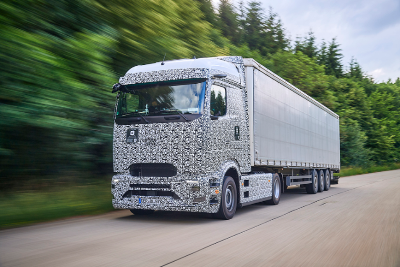  eActros 600: Intensivtest auf der Schwäbischen Alb 