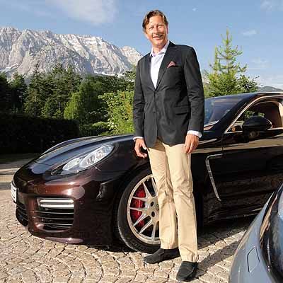  Porsche an der Steckdose